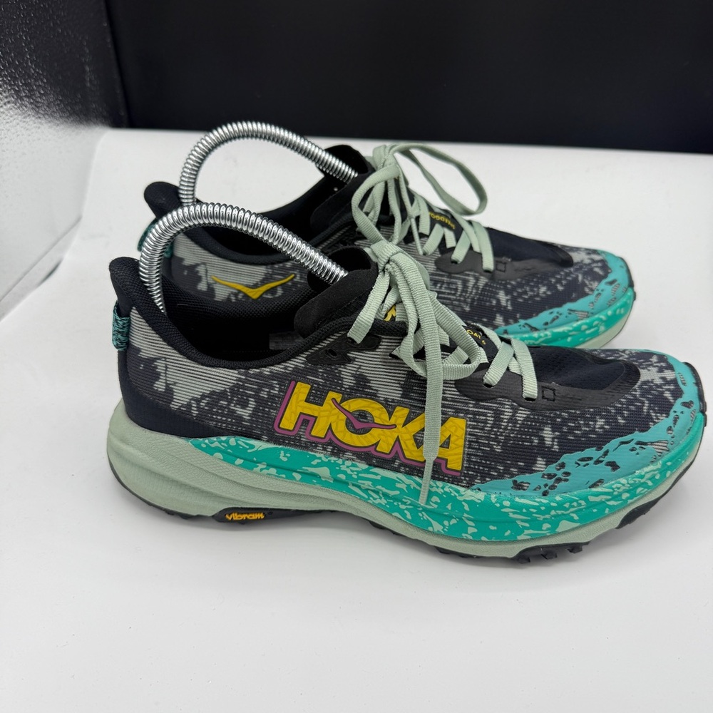 Hoka One One Women’s Speedgoat 6 Trail Running Athletic Shoes Vibram